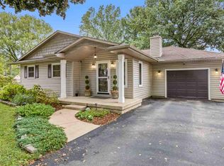 3917 Pinecrest Rd, Rockford, IL 61107