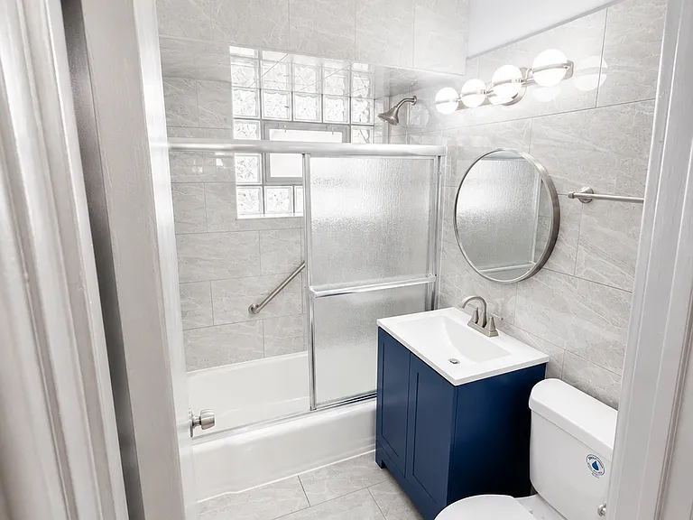 7043 S East End Ave #2A — Photo 21