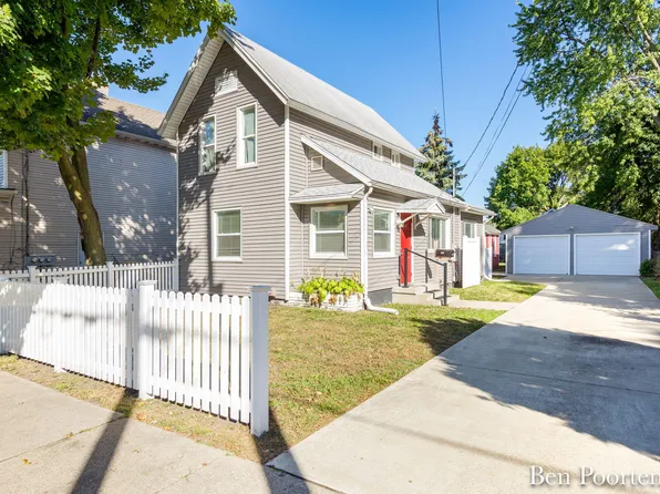 861 2nd St NW, Grand Rapids, MI 49504