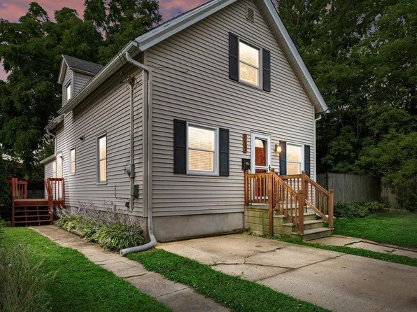 1023 43rd STREET, Kenosha, WI 53140