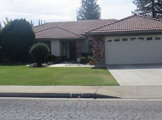9505 Bracken Oak Way, Bakersfield, CA 93311
