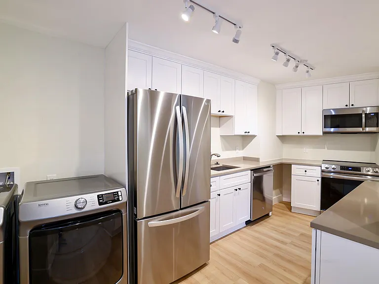 4601 N Park Ave #110 — Photo 6