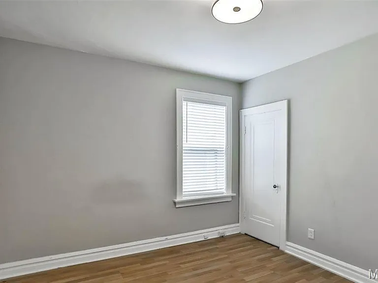 7125 Dartmouth Ave — Photo 13