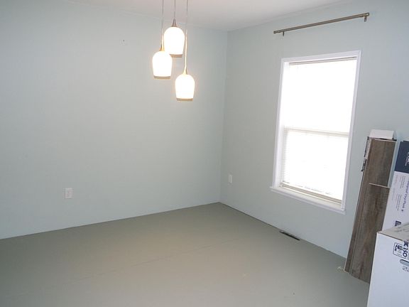 5th image of 145 Legacy Rd