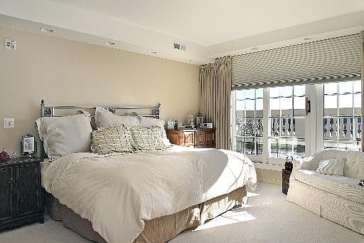 2nd image of 2021 Saint Johns Ave #Penthouse 3
