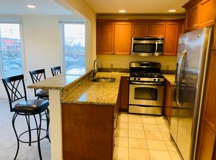 397 Essex St #B, Millburn, NJ 07041