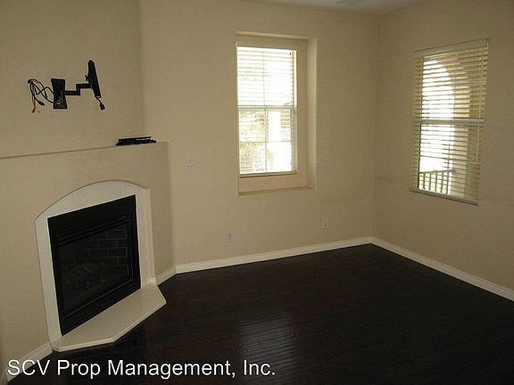 3rd image of 28158 Ashbrook Ln