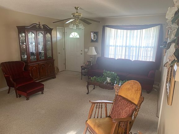 5th image of 205 Canova Dr