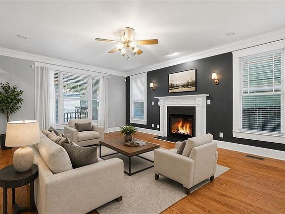 4th image of 1566 Conway Rd