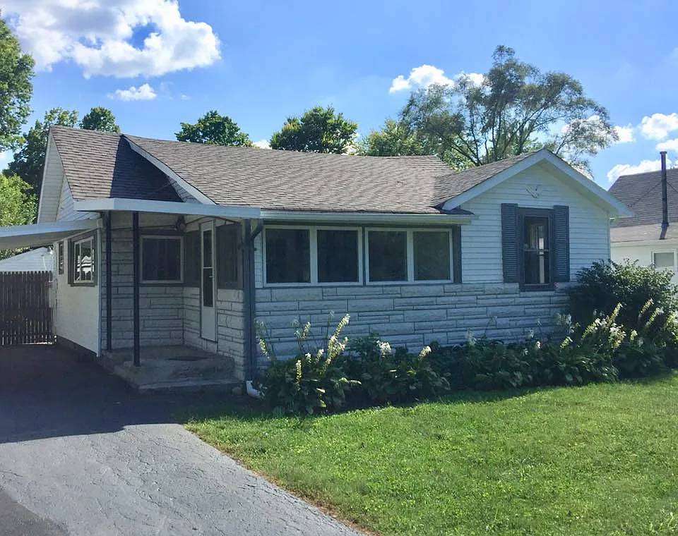1721 Ruth Dr photo 1