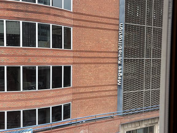 2nd image of 131 N Mole St #4