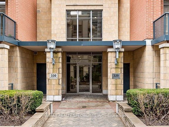 2nd image of 330 Princess Royal Dr #320