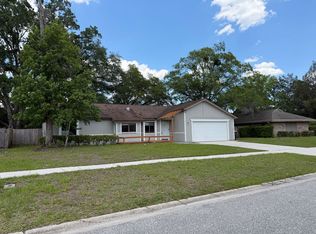8418 Bottlebrush Ct, Jacksonville, FL 32244