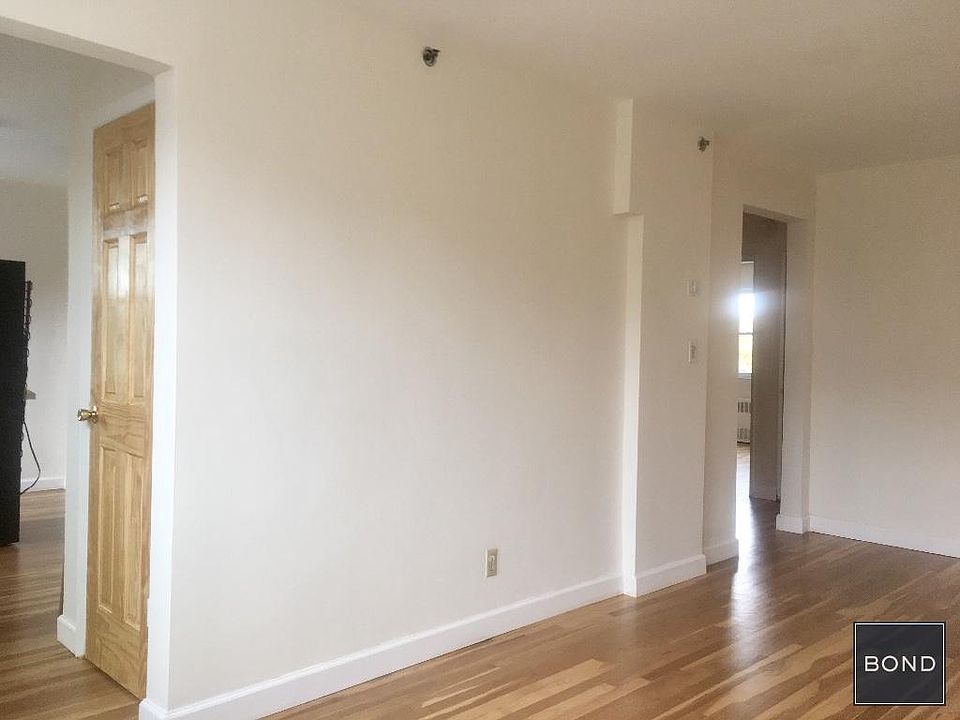 1st image of 5826 83rd St #2
