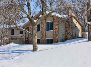 5841 Shannon Trl SE, Prior Lake, MN 55372