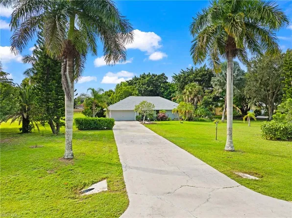 1940 Curling AVE, NAPLES, FL 34109