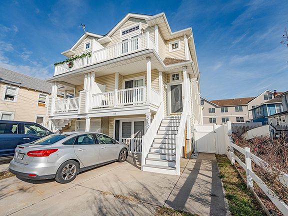 3rd image of 313 W Andrews Ave #313