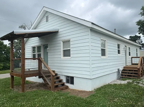 1701 Woodruff Ave, Bethany, MO 64424