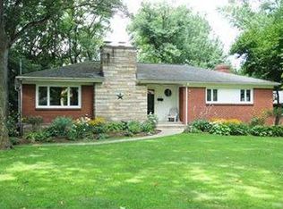 1079 Wade Ln, Oakmont, PA 15139