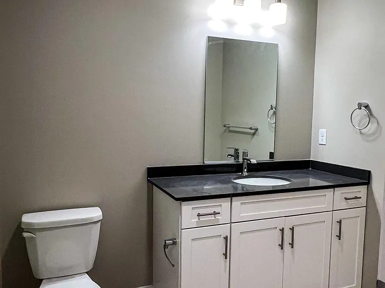265 E Evans St — Photo 8