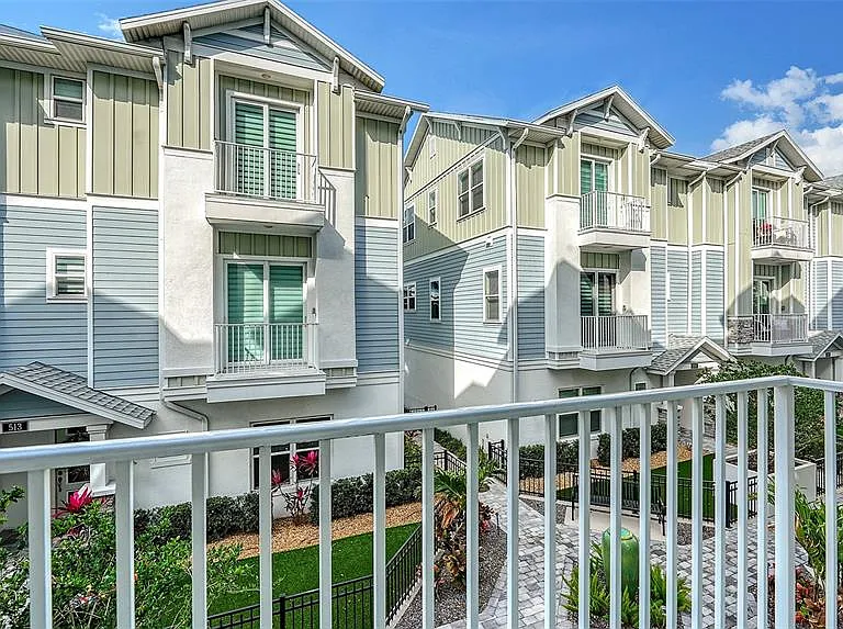 512 Laurel Park Dr — Photo 12