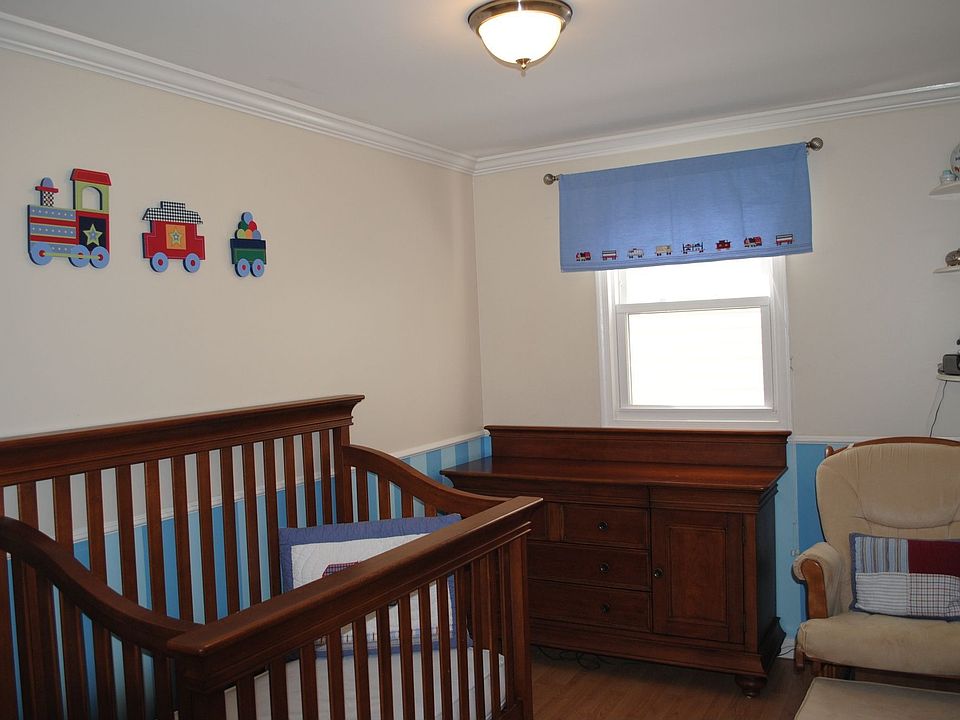 1st Floor 2nd bedroom