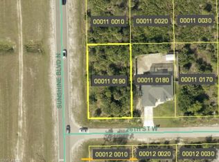 3318 26th St W, Lehigh Acres, FL 33971