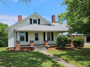 410 Simpson Rd, Mount Airy, NC 27030