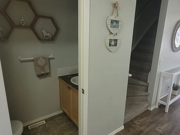 5th image of 140 Sagewood Blvd SW #1604