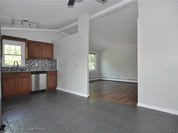5th image of 141 Ortoleva Dr