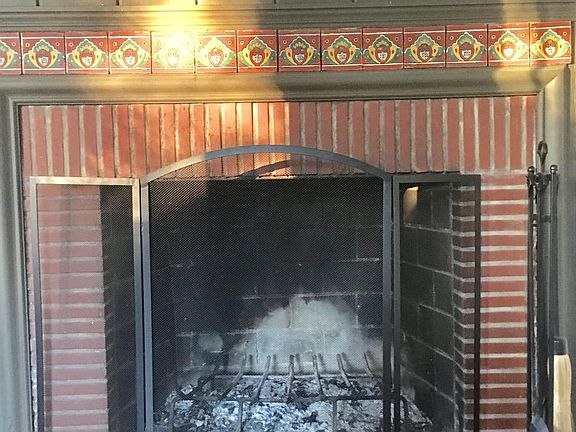 5th image of 3017 Hollycrest Dr