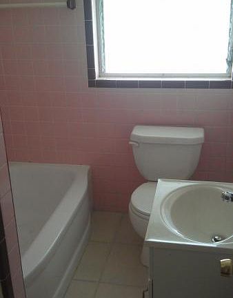 3rd image of 4542 20th Ave S