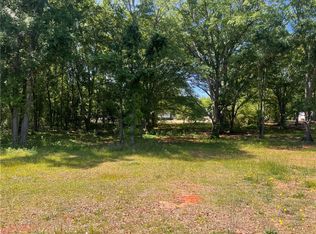 2 W Piedmont St, Westminster, SC 29693