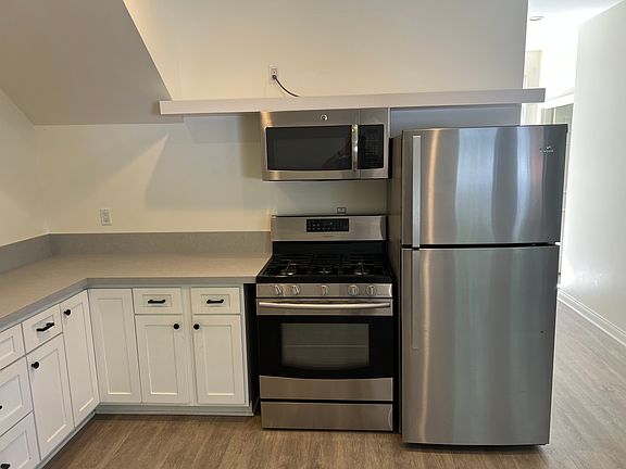 4th image of 1620 Broadway St #1618