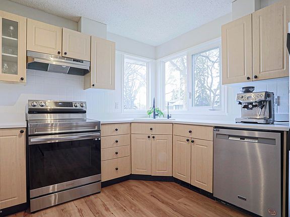 2nd image of 9523 151st St NW