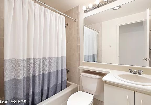 5th image of 445 W 19th St APT 8A