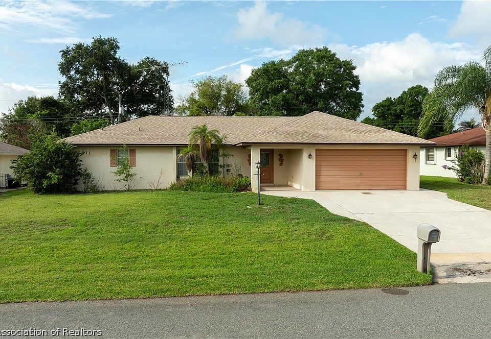 1st image of 2211 Pasco Dr