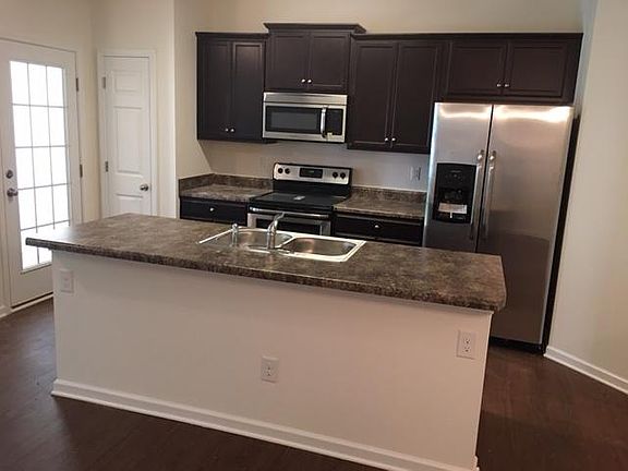 3rd image of 8932 Bradstreet Commons Way
