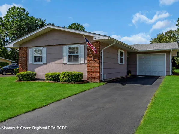 41 Clay Circle, Brick, NJ 08724