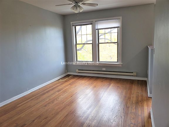2nd image of 3267 W Wrightwood Ave APT 3Z
