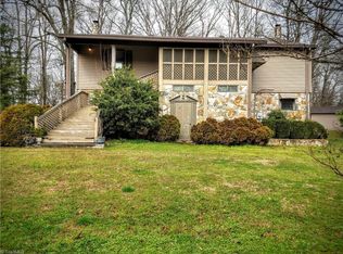 127 Rotary Ln, Thomasville, NC 27360