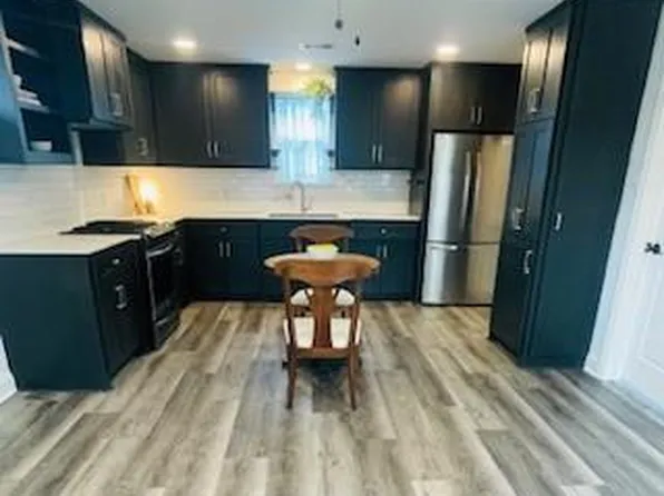 4703 Park Dr, Houston, TX 77023