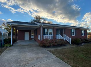 623 Moore Town Rd, Walstonburg, NC 27888