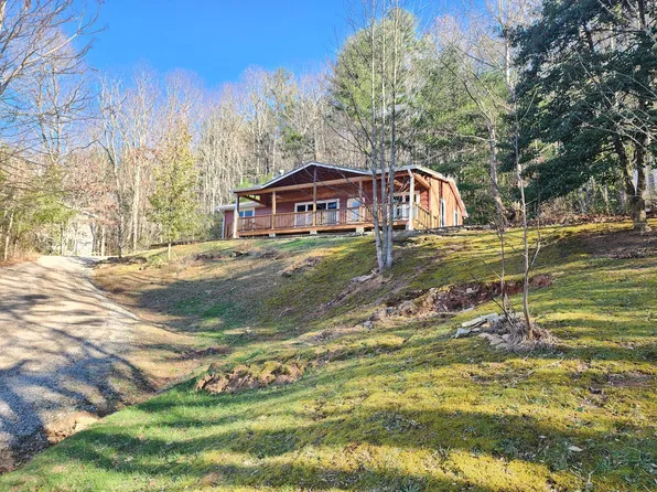 189 Jordan Rd, Swannanoa, NC 28778