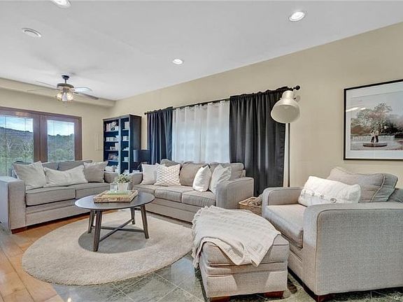 5th image of 11 Kennedy Ln