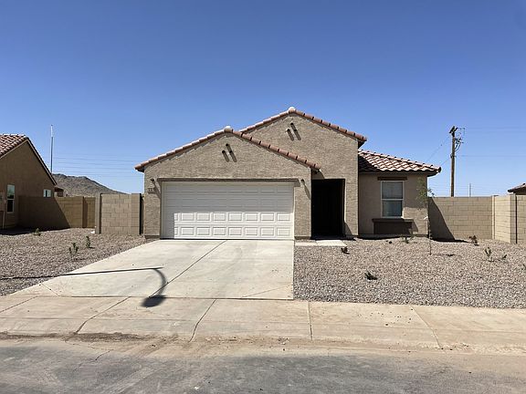 2nd image of 773 S Silvercreek Ln