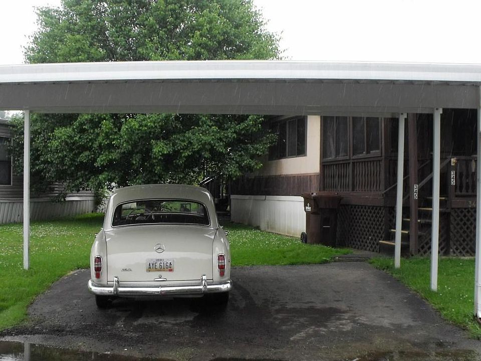 2nd image of 345 Dogwood Ter