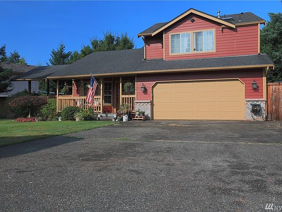 2nd image of 12114 202nd Avenue Ct E