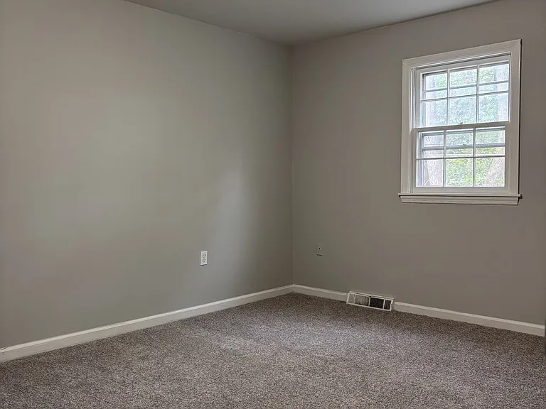 1676 Western Ave #1A — Photo 7