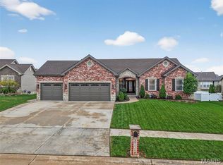 739 Chancellorsville Dr, Wentzville, MO 63385